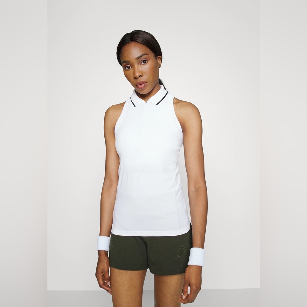 Athleta Momentum sleeveless polo Top S